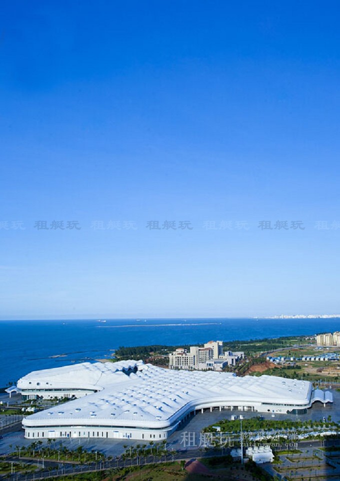 新埠島國(guó)際游艇碼頭→白沙門公園→世紀(jì)大橋→萬綠園→秀英港→西海岸會(huì)展中心